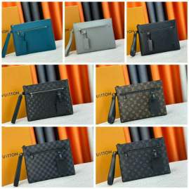 Picture of Louis Vuitton Wallets _SKUfw221243759fw